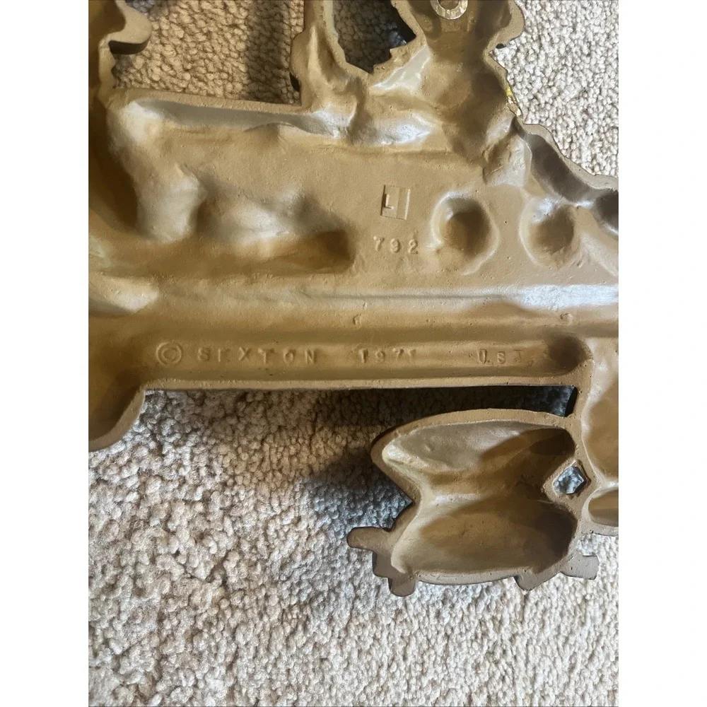 Vge 1971 SEXTON Wall Art Hanging Number 792 Man Shooting Pool Cast Iron Metal